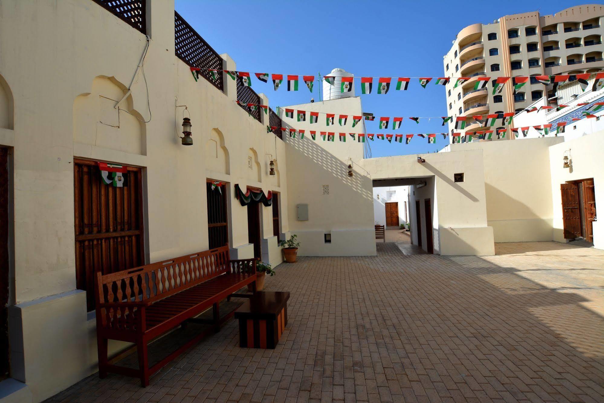 Sharjah Heritage Youth Hostel Exterior foto